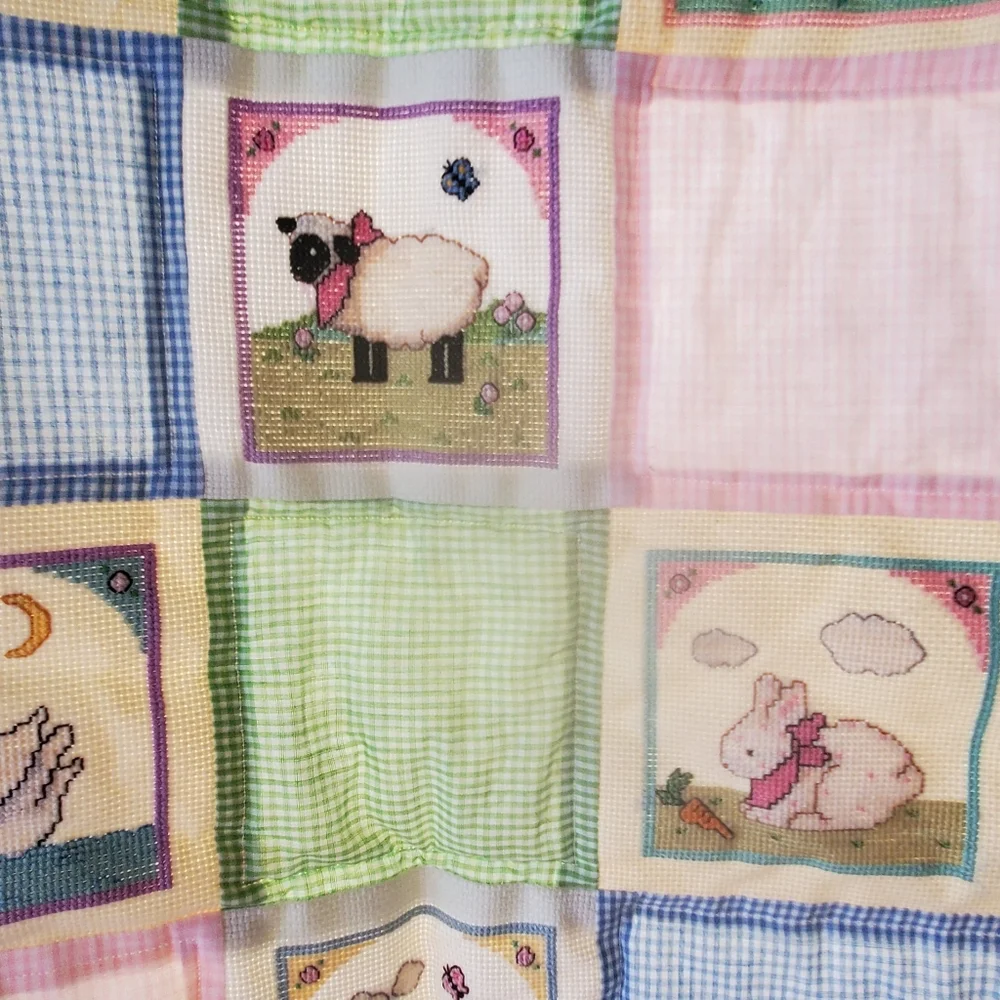 VTG Embroidered Baby Quilt 33x42 Cross Stitch 1980s Farm Animals Gingham Crib